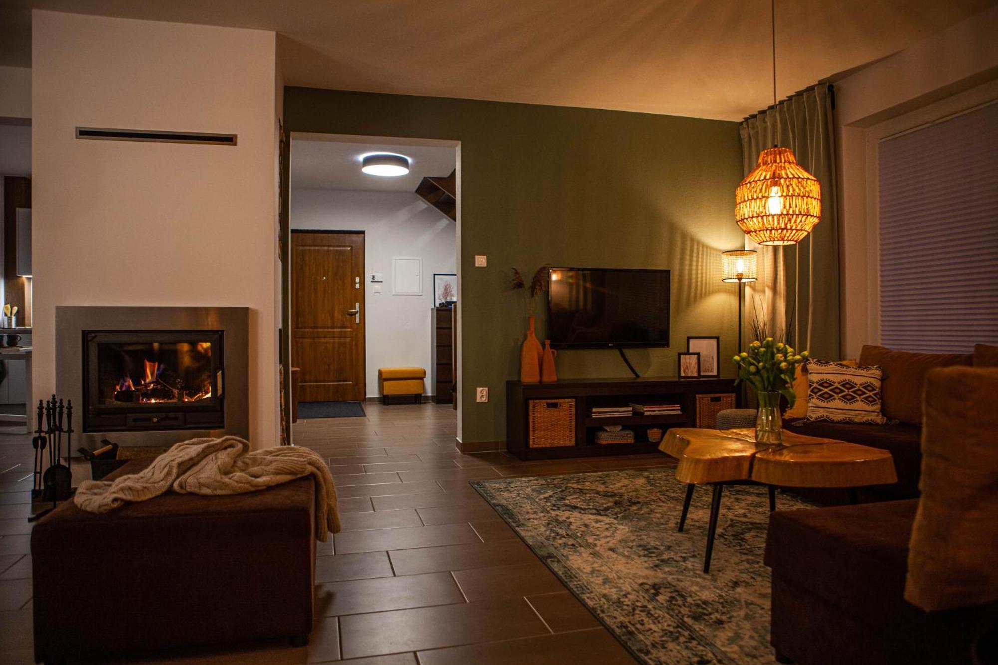 Ferienhaus Letniskowe Bory Tucholskie - Klimatyzacja Wifi Sauna Jacuzzi