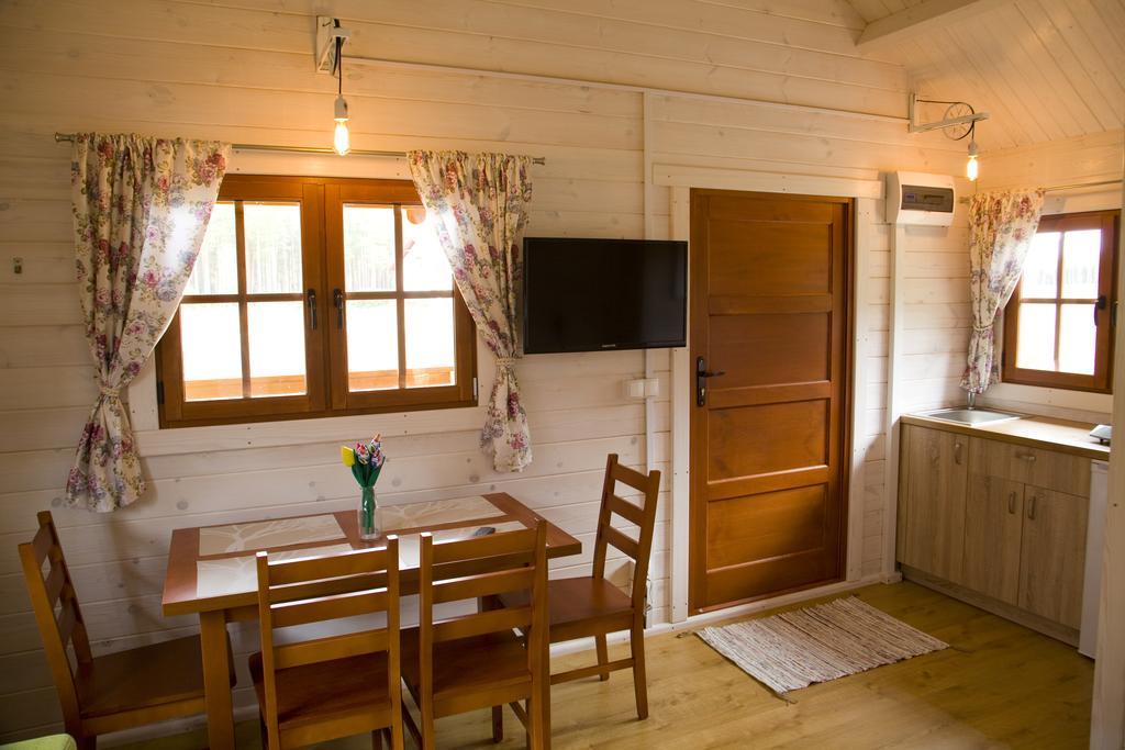 Letniskowe Bory Tucholskie - Klimatyzacja Wifi Sauna Jacuzzi Ferienhaus Mecikal